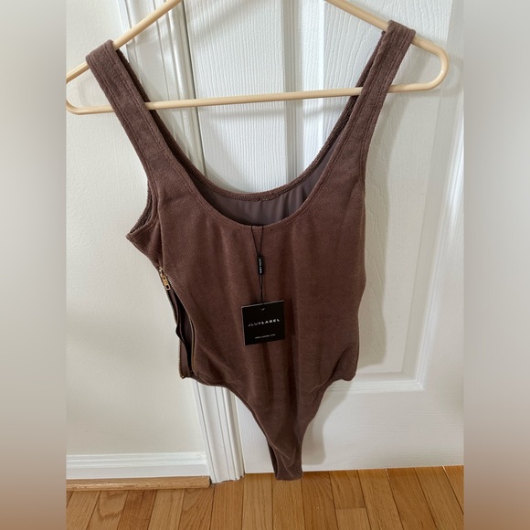 JLUXLABEL Chocolate Brown Bodysuit (NWT) - Picture 3 of 8